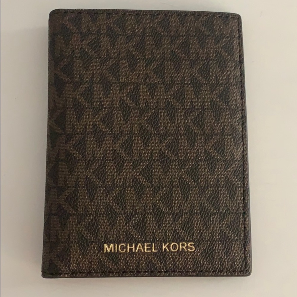 Michael Kors wallet